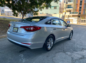 Hyundai Sonata LF