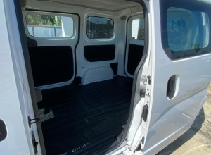 Nissan NV 200