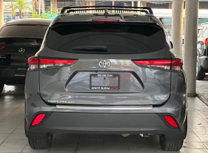 Toyota Highlander XLE