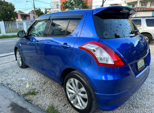 Suzuki Swift Básico