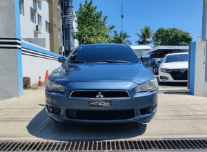 Mitsubishi Lancer ES