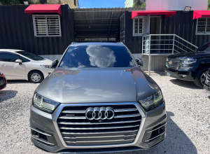 Audi Q7 Premium Plus