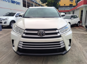 Toyota Highlander XLE