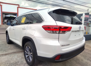 Toyota Highlander XLE