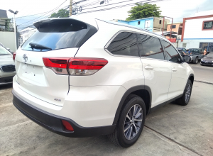 Toyota Highlander XLE