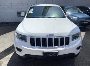 Jeep Grand Cherokee Laredo