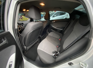 Hyundai Accent Básico