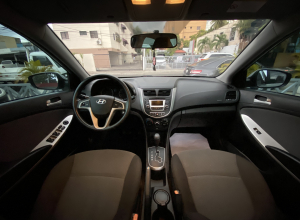 Hyundai Accent Básico