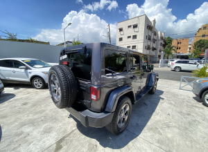 Jeep Wrangler Sahara Unlimited