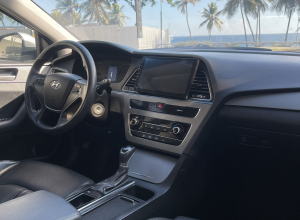 Hyundai Sonata LF