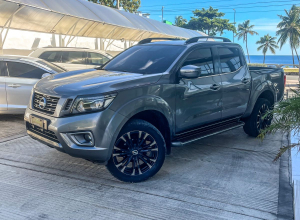 Nissan Frontier LE