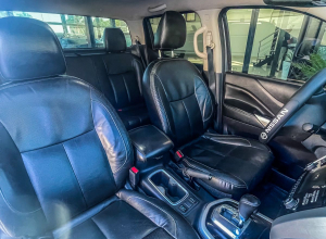 Nissan Frontier LE