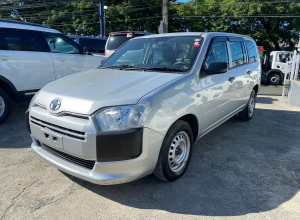 Toyota Probox DX