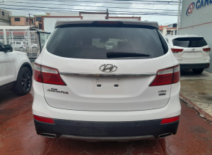 Hyundai Grand Santa Fe Limited