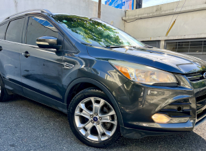 Ford Escape Titanium Ecoboost