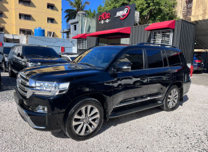 Toyota Land Cruiser VXR
