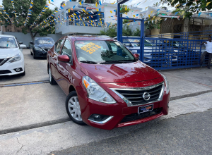 Nissan Versa SV