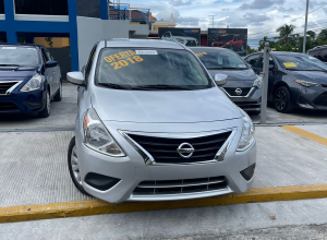 Nissan Versa SV