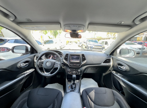 Jeep Cherokee Latitude