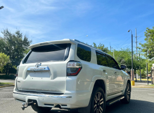 Toyota 4Runner Limited