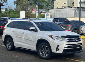 Toyota Highlander XLE