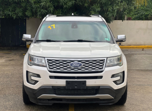 Ford Explorer Platinum