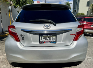 Toyota Vitz Básico
