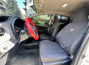 Toyota Vitz Básico
