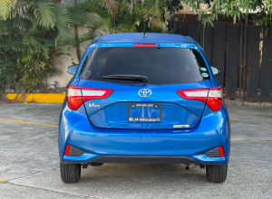 Toyota Vitz Básico