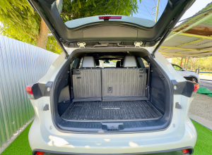 Toyota Highlander Limited Platinum