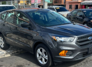 Ford Escape S