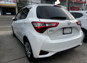 Toyota Vitz Básico