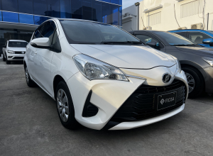 Toyota Vitz Básico