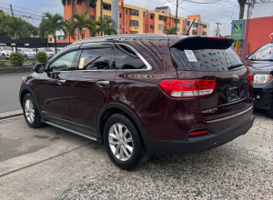 Kia Sorento LX