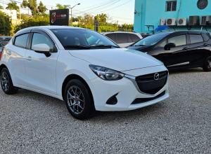 Mazda Demio Básico