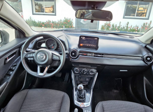 Mazda Demio Básico