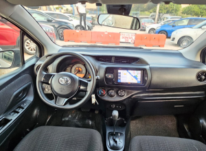 Toyota Vitz Básico