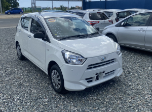 Daihatsu Mira Básico