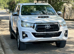 Toyota Hilux Básico