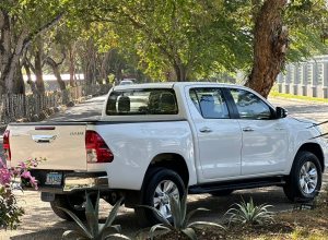 Toyota Hilux Básico