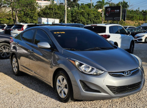 Hyundai Elantra Básico