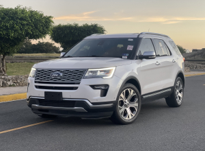 Ford Explorer Platinum