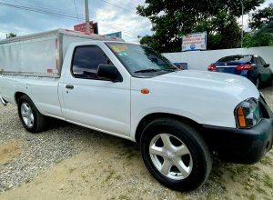 Nissan Frontier T22