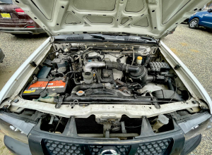 Nissan Frontier T22