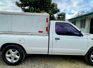 Nissan Frontier T22