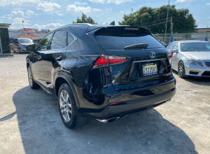 Lexus NX 200