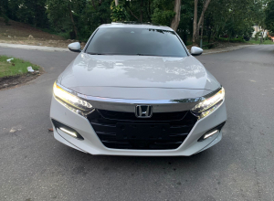 Honda Accord Touring