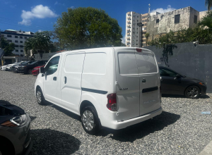 Nissan NV 200