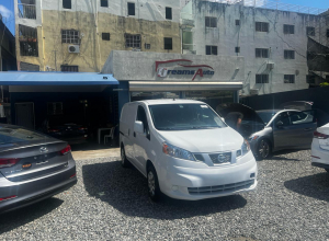 Nissan NV 200