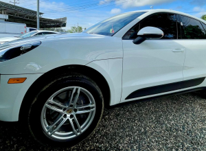 Porsche Macan S